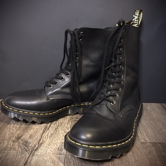 Doc Marten Men’s Boots main image 11